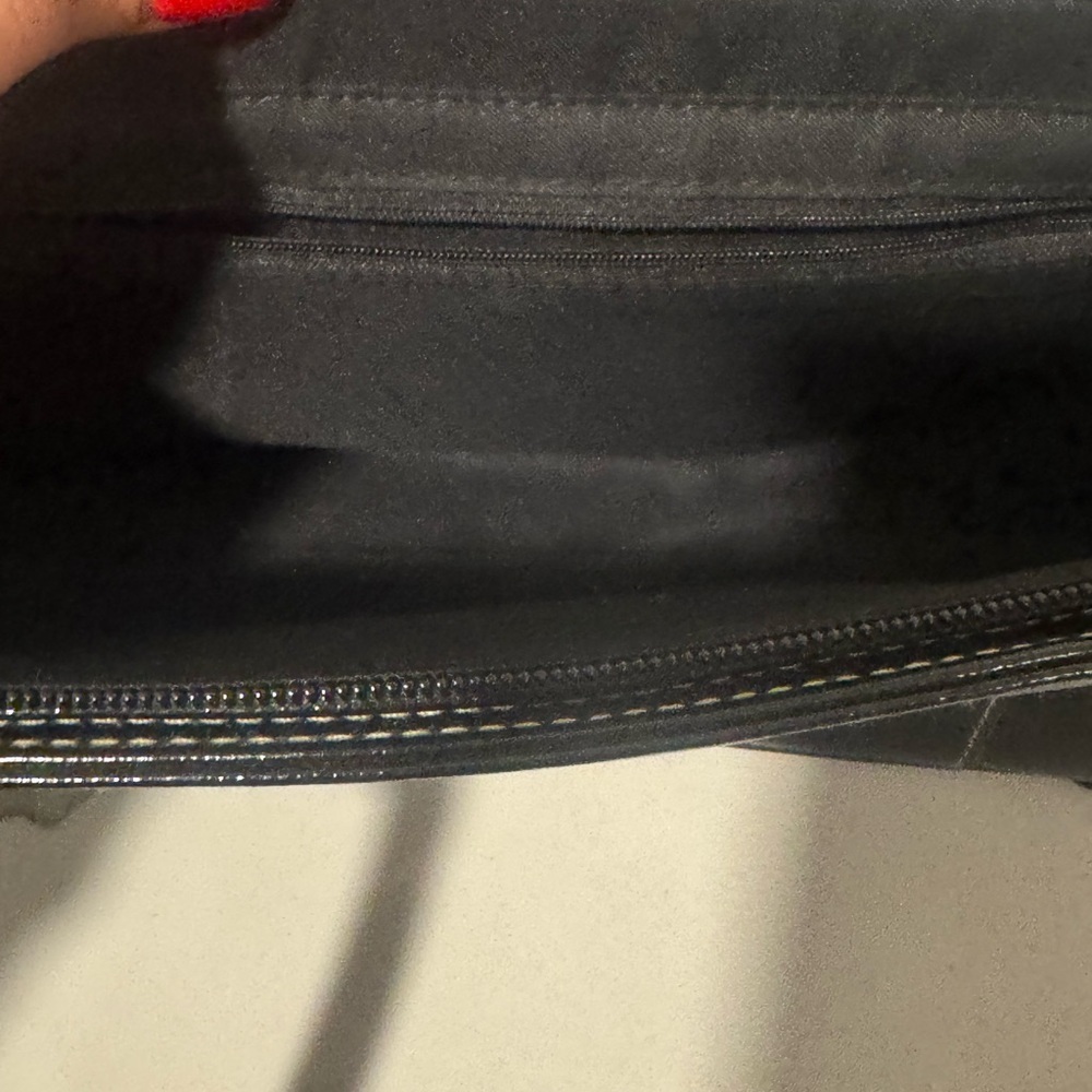 Mimicci Black Patent Leather Shoulder Bag Silver Hardware Y2K - Picture 7 of 9